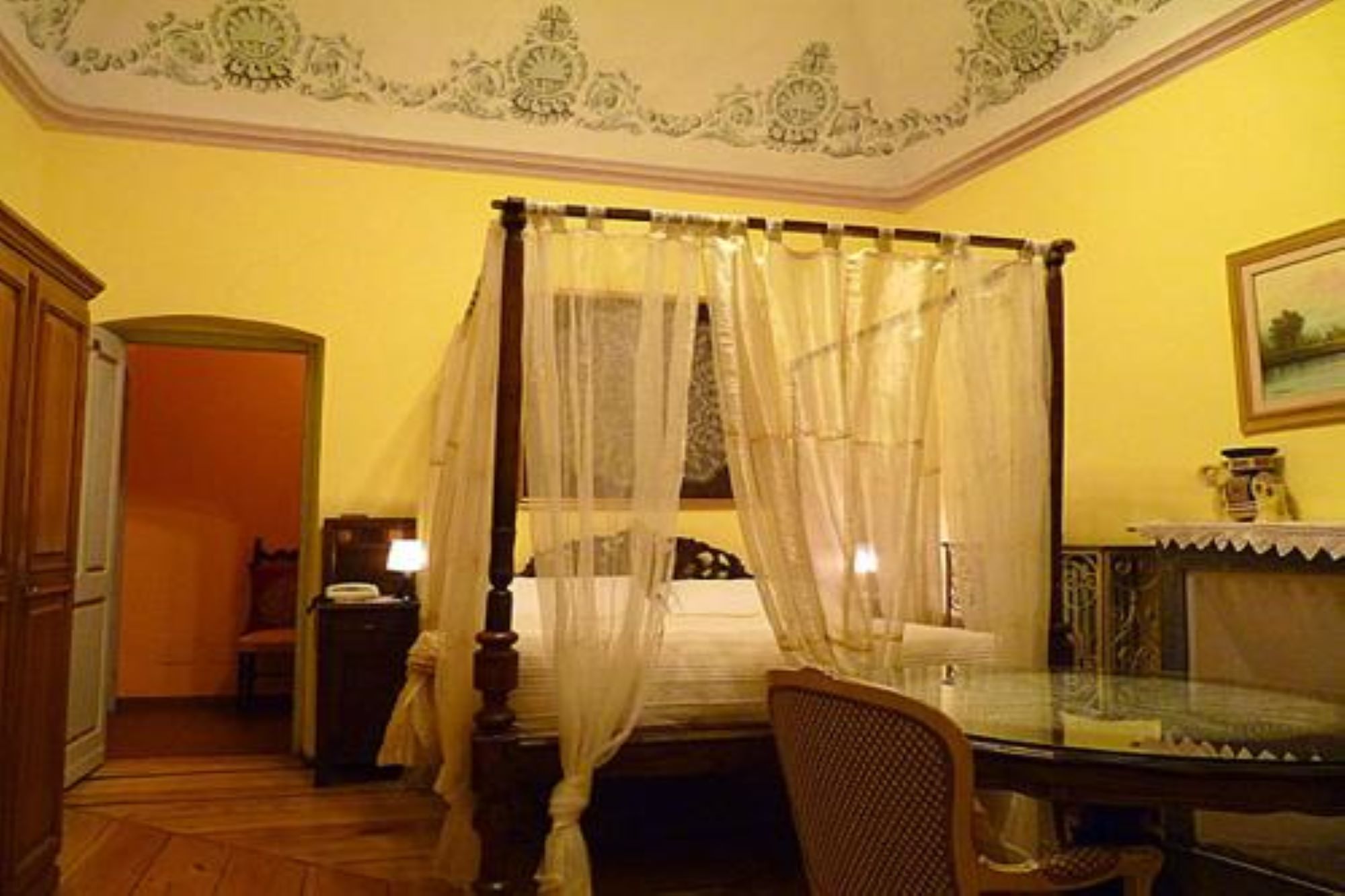 Il Cavallo Bianco Il Cavallo Bianco