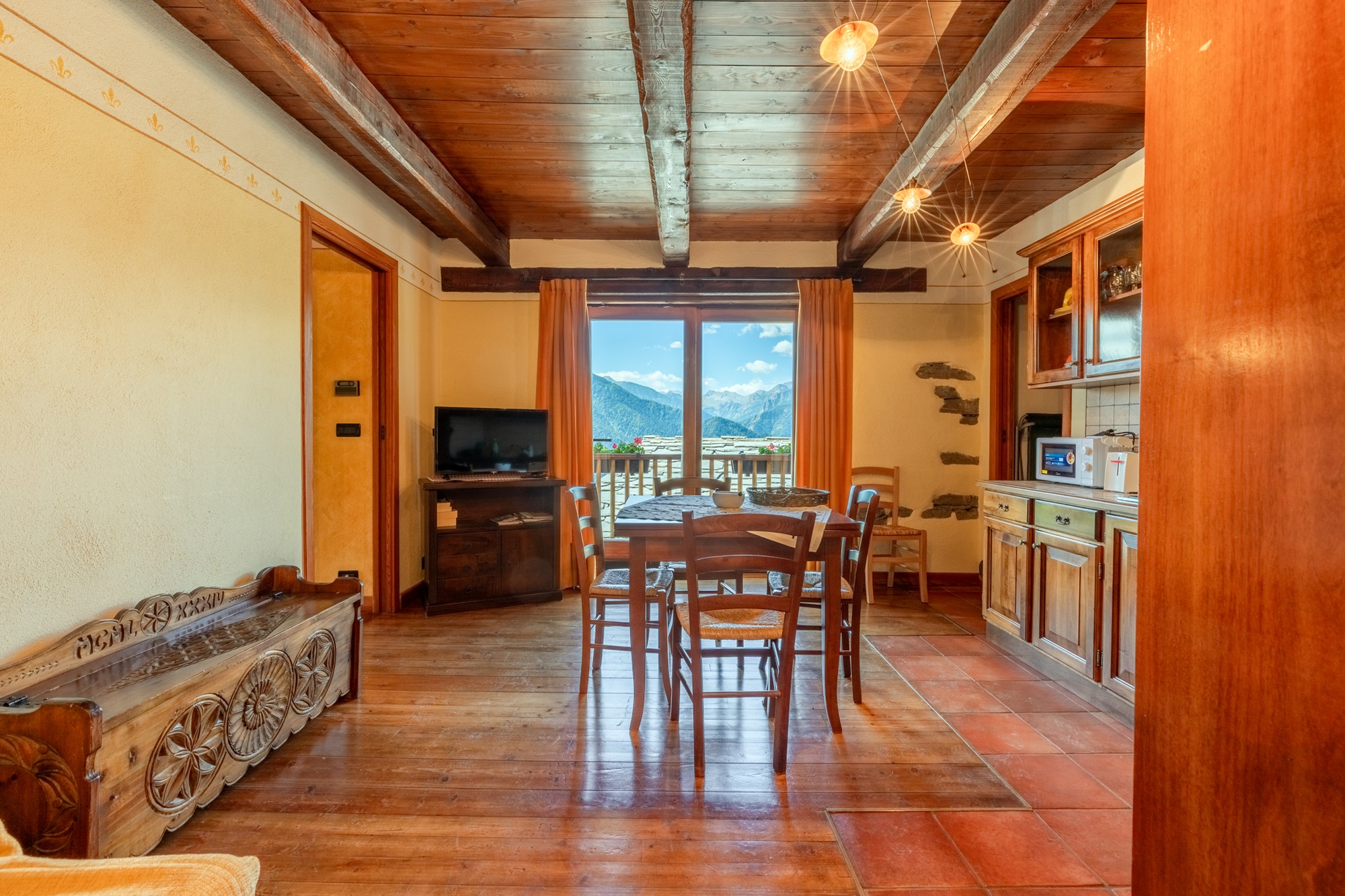 Accommodation offer with complimentary local products